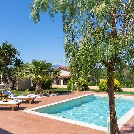 Caramel Villa *
